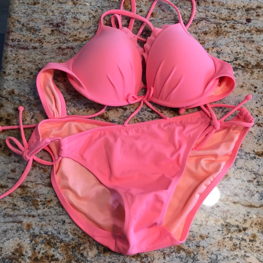 Victoria’s Secret Bikini